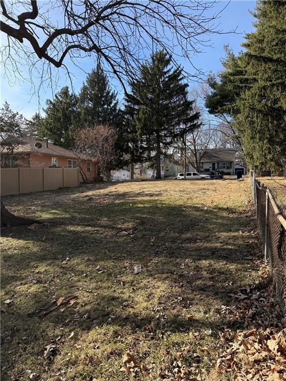 6035 Charlotte St, Kansas City, MO 64110