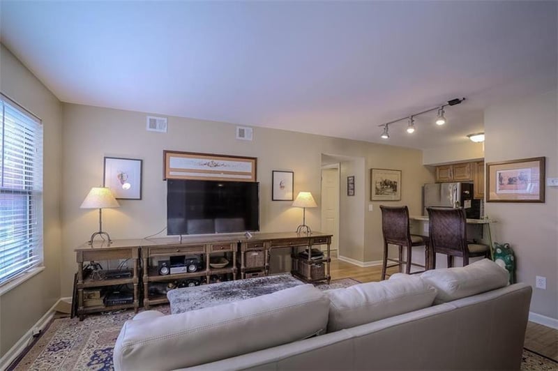 935 Washington St #104, Kansas City, MO 64105