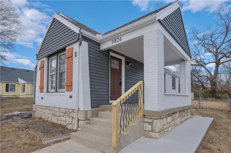 3826 Victory Dr, Kansas City, KS 66102