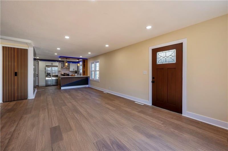 3826 Victory Dr, Kansas City, KS 66102