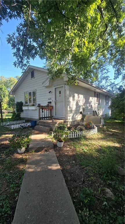 1020 7th Ave, St Joseph, MO 64505
