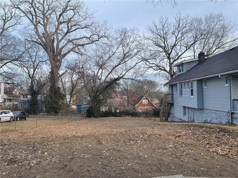 3619 Askew Ave, Kansas City, MO 64128