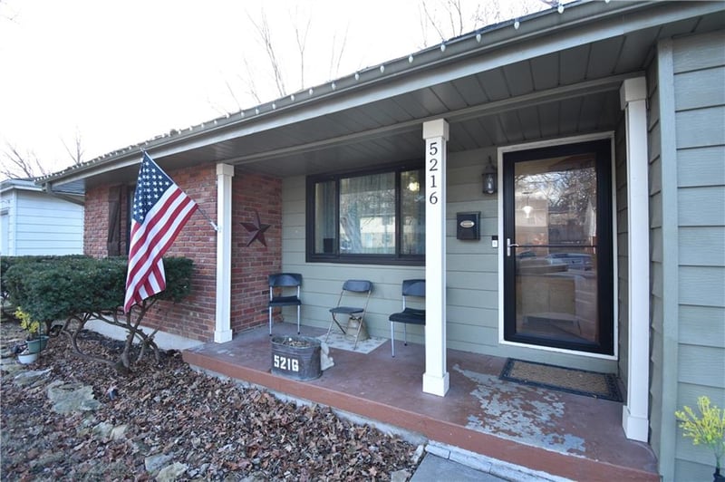 5216 Palmer Ave, Kansas City, MO 64119