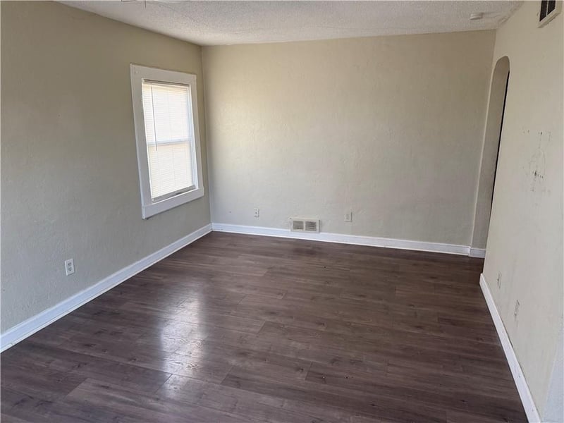 6329 Benton St, Kansas City, MO 64132