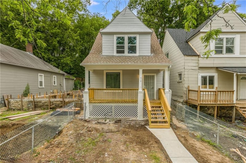 410 Kensington Ave, Kansas City, MO 64124