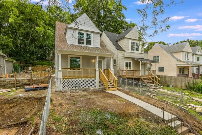 410 Kensington Ave, Kansas City, MO 64124