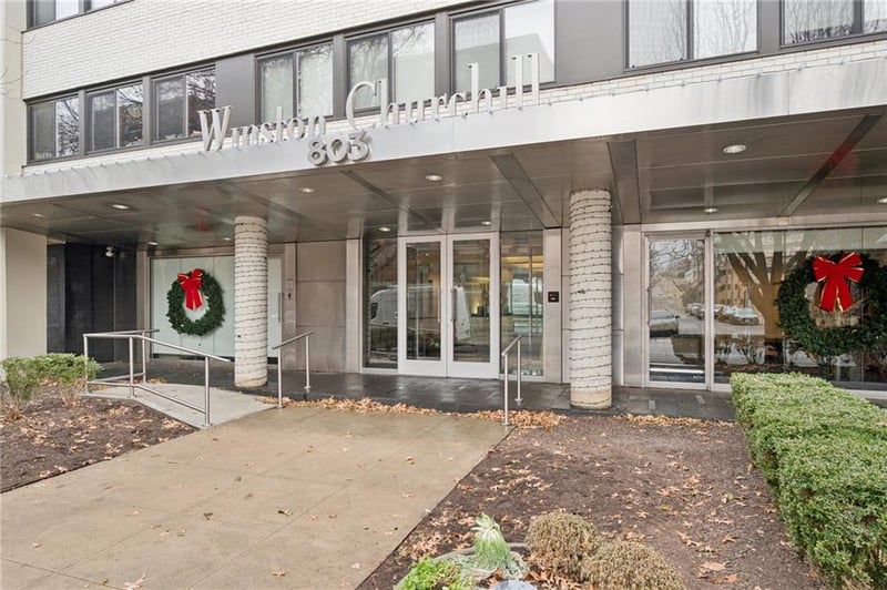 803 W 48th #302 St #302, Kansas City, MO 64112
