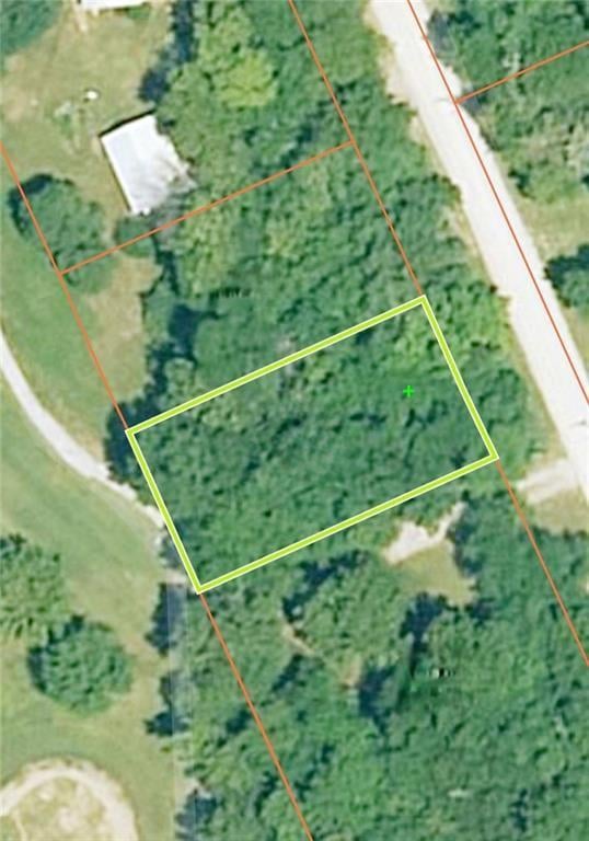 29 N Eagle Ln, Mound City, KS 66056