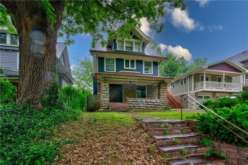 2803 Harrison St, Kansas City, MO 64109