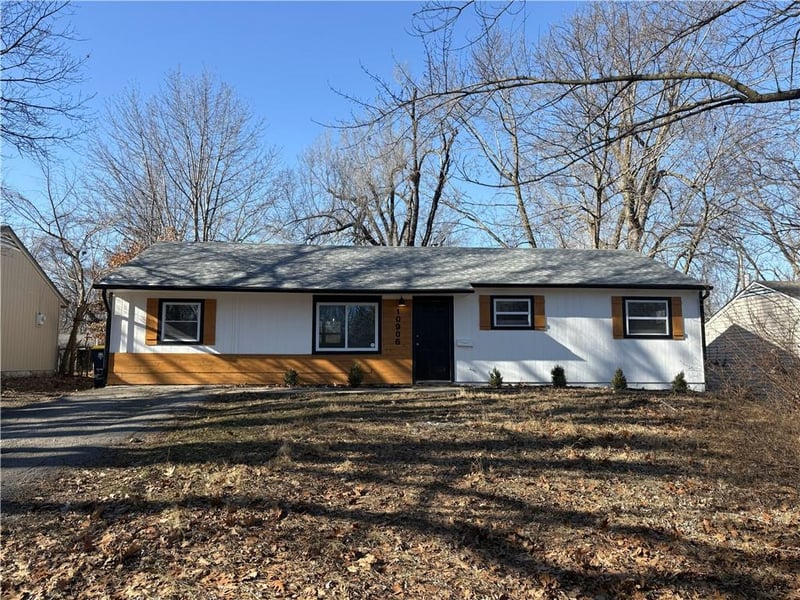 10906 Ewing Ave, Kansas City, MO 64134