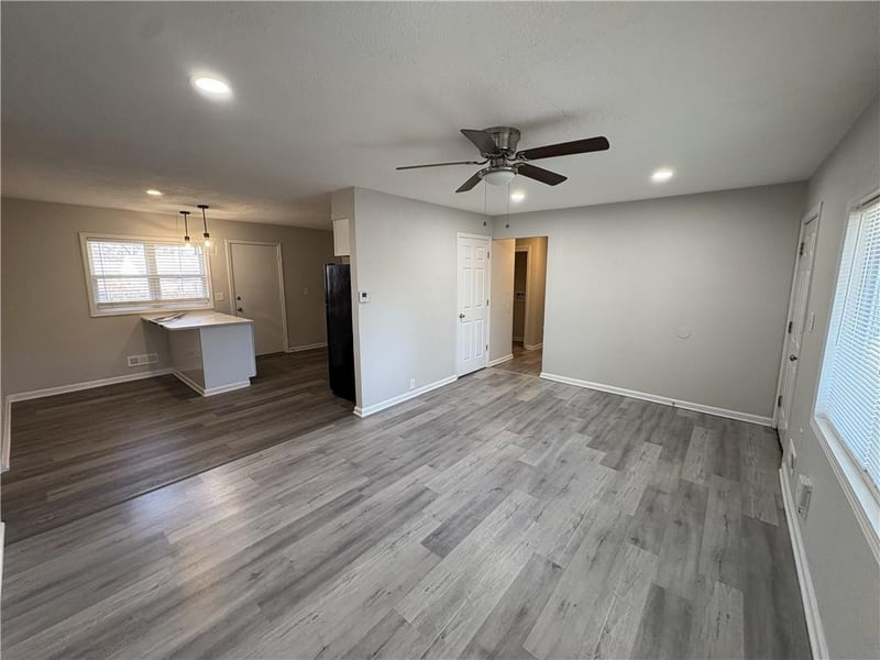 10906 Ewing Ave, Kansas City, MO 64134