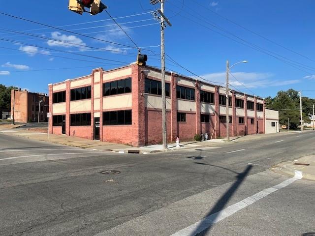 401 12th St, St Joseph, MO 64501