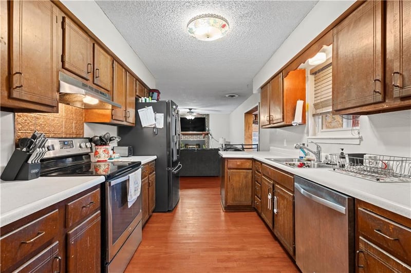 2508 8th St, Coffeyville, KS 67337