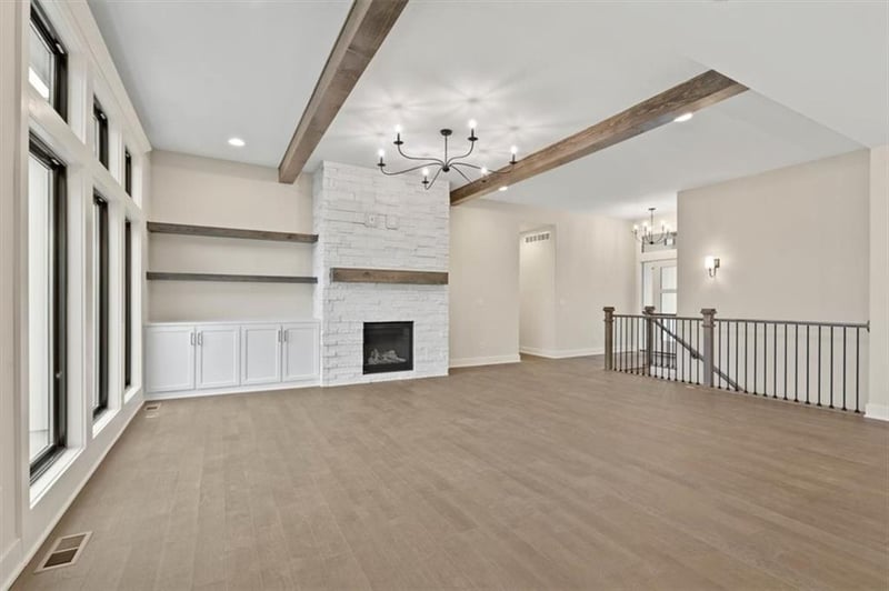 2303 Serena Pl, Lee's Summit, MO 64082