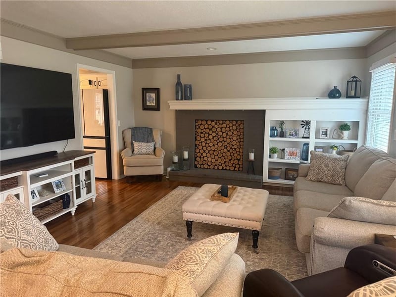 15332 Conser St, Overland Park, KS 66223