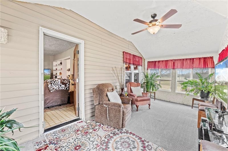 314 550th Rd, Warrensburg, MO 64093