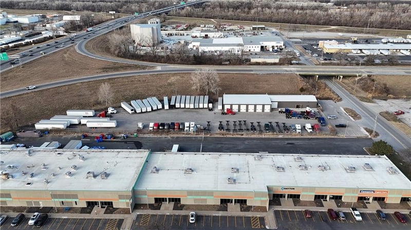 336 42nd St, Kansas City, KS 66106