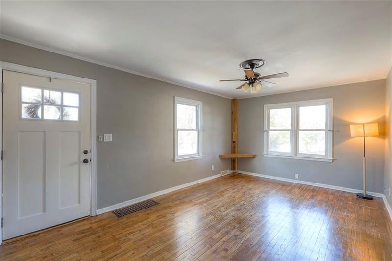 2801 8th Ter, Kansas City, KS 66103