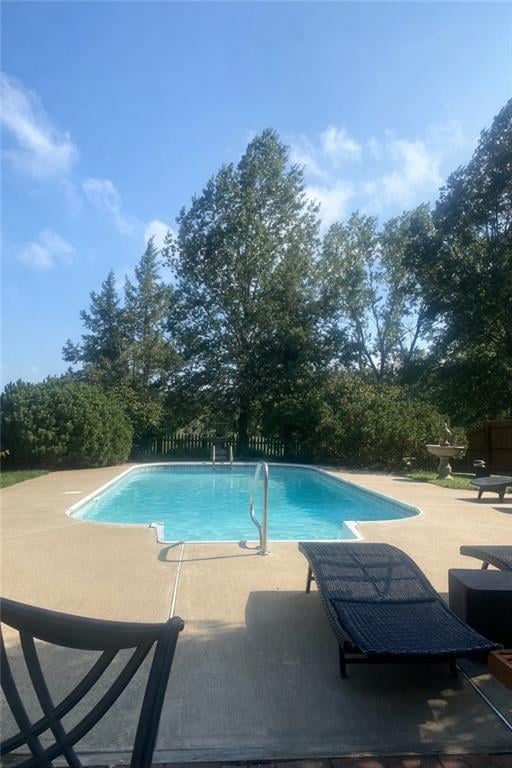 11425 177th Ter, Overland Park, KS 66221