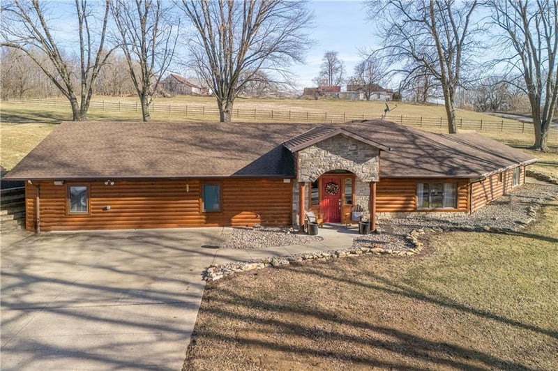 8661 County Road 427 N/A, Savannah, MO 64485