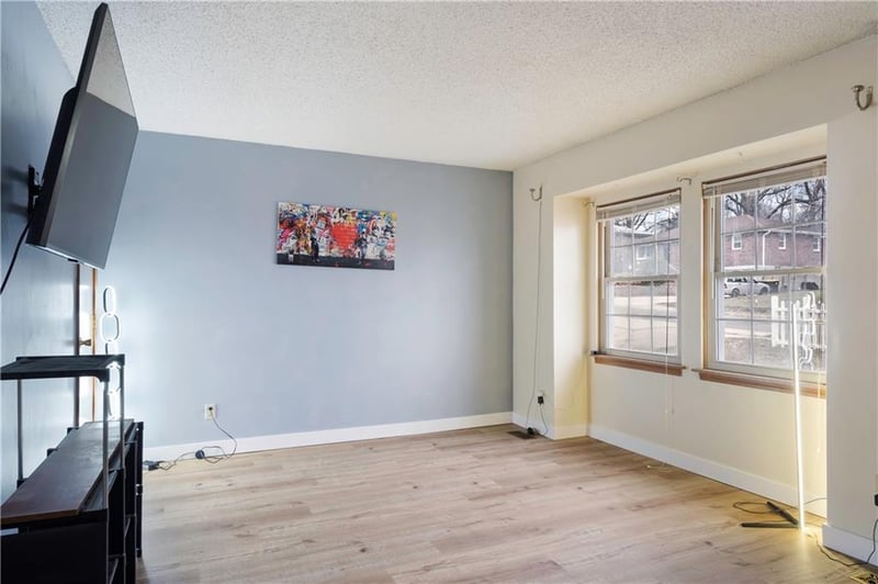 4800 Bellaire Ave, Kansas City, MO 64119