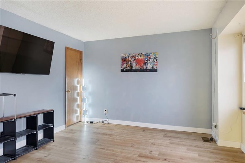 4800 Bellaire Ave, Kansas City, MO 64119