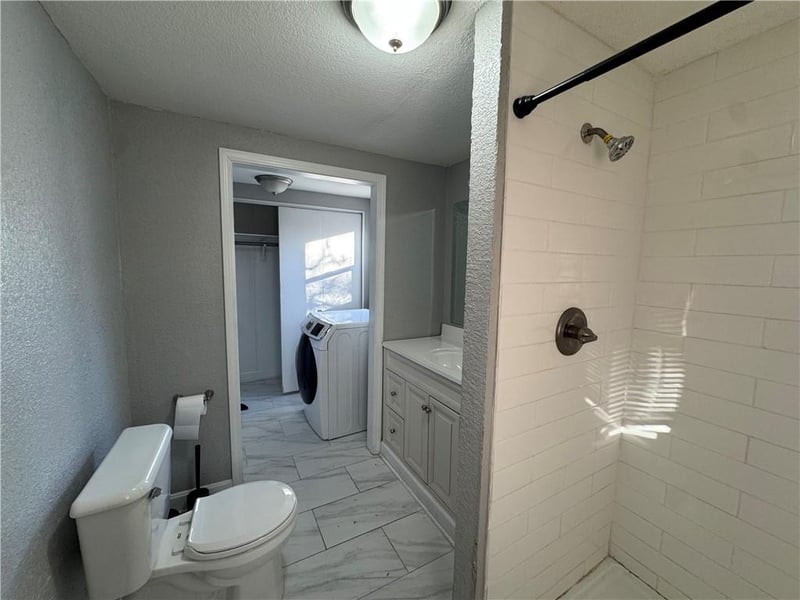 446 Montgall Ave, Kansas City, MO 64124