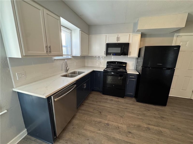 446 Montgall Ave, Kansas City, MO 64124