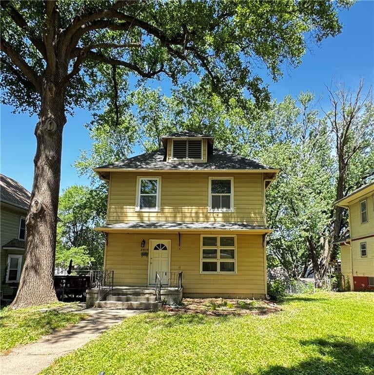 2819 Sacramento St, St Joseph, MO 64507