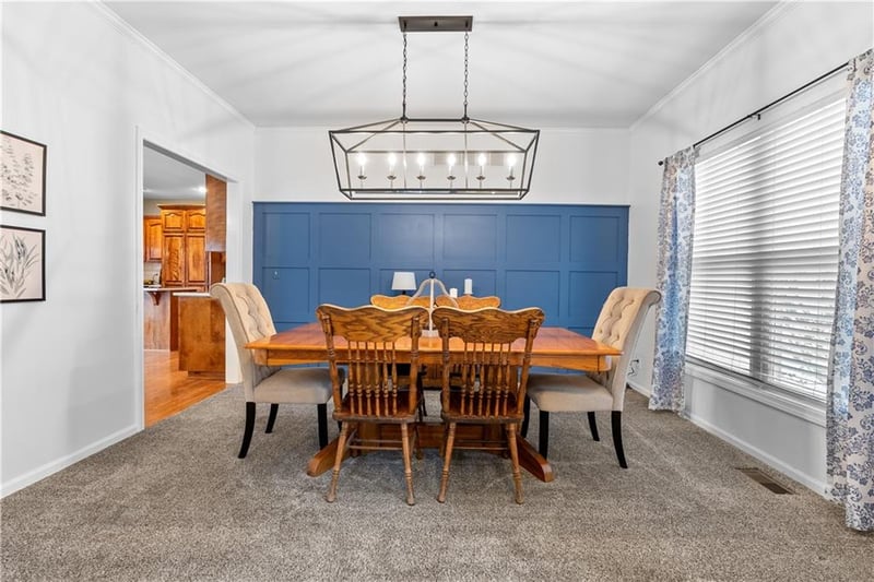 3016 Grizzly Ave, Blue Springs, MO 64015