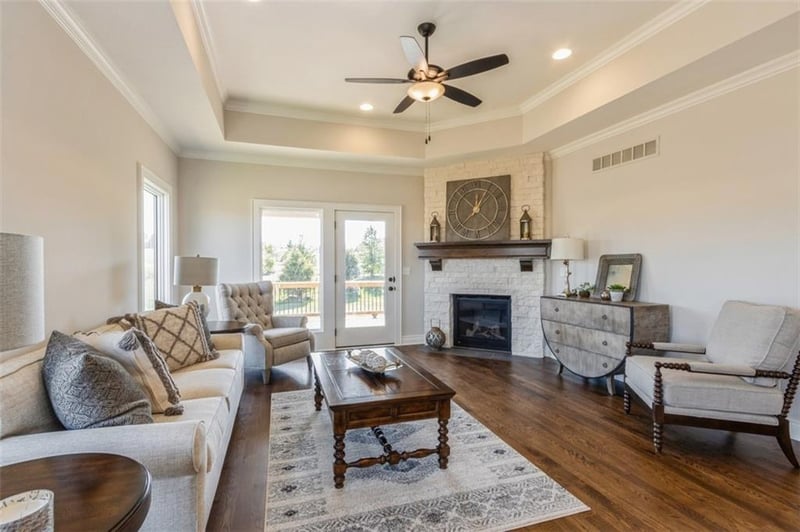 11419 Waterford Dr, Olathe, KS 66061