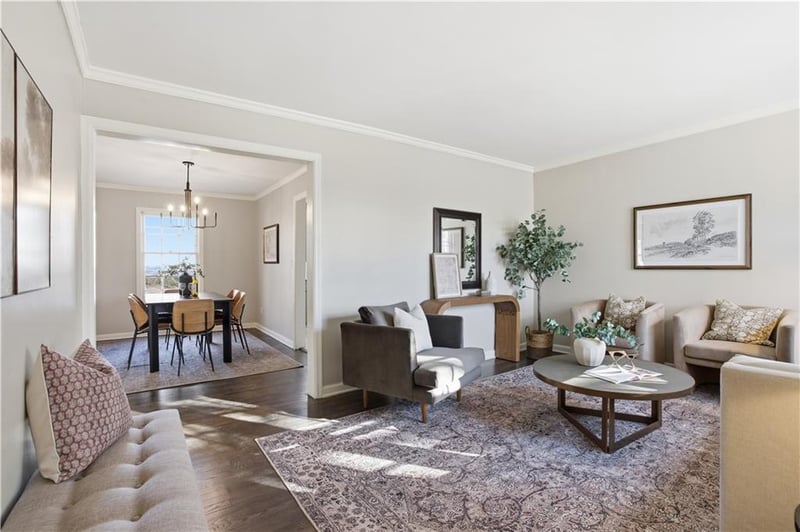 908 77 Ter, Kansas City, MO 64131