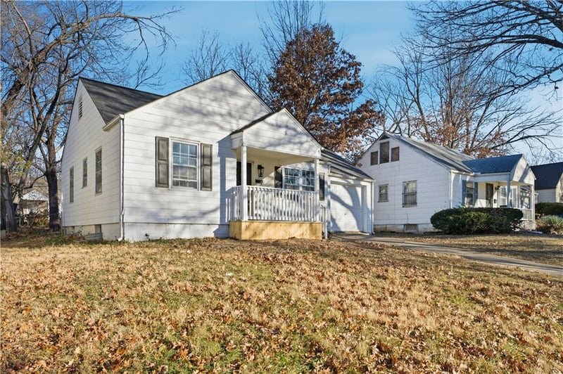 908 77 Ter, Kansas City, MO 64131