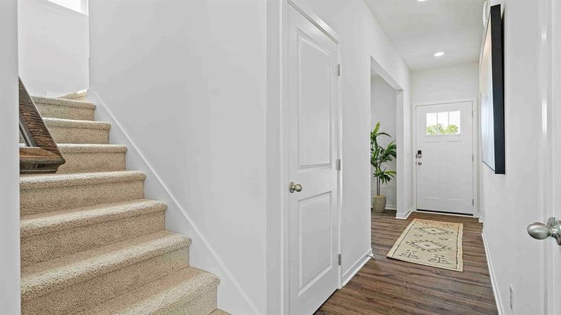 19550 202nd Ter, Spring Hill, KS 66083