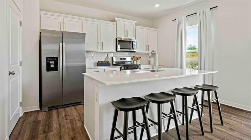 19550 202nd Ter, Spring Hill, KS 66083