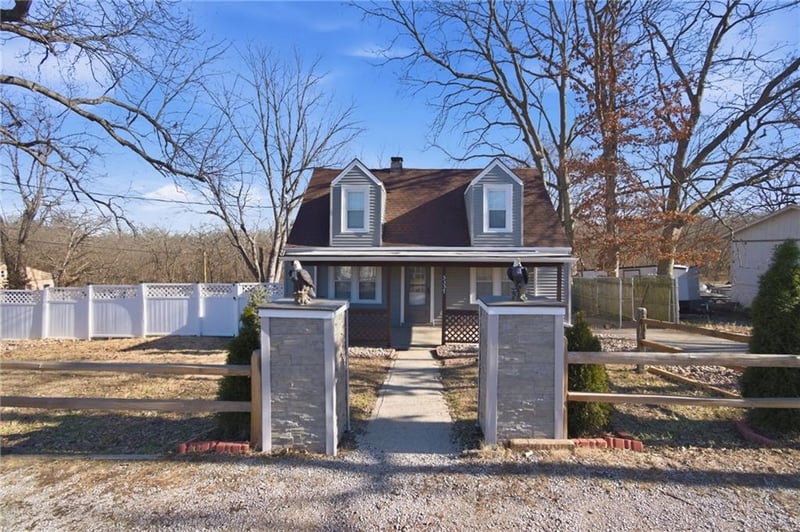 5357 Bennington Ave, Kansas City, MO 64119