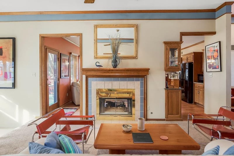 12210 Birch St, Overland Park, KS 66209