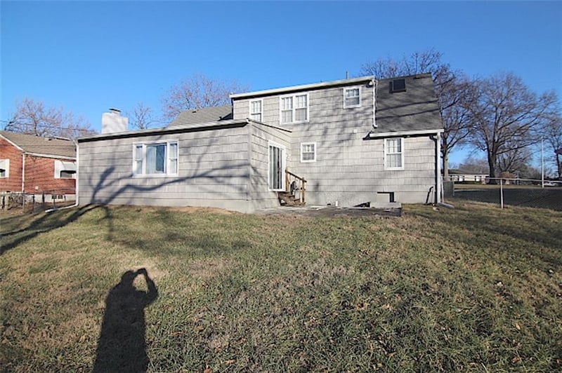 4816 Blue Ridge Blvd, Kansas City, MO 64133