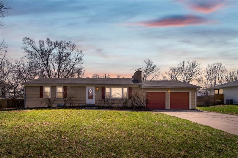 7909 99th St, Kansas City, MO 64134