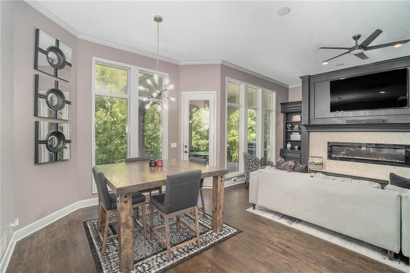 5907 N Cosby Ave, Kansas City, MO 64151