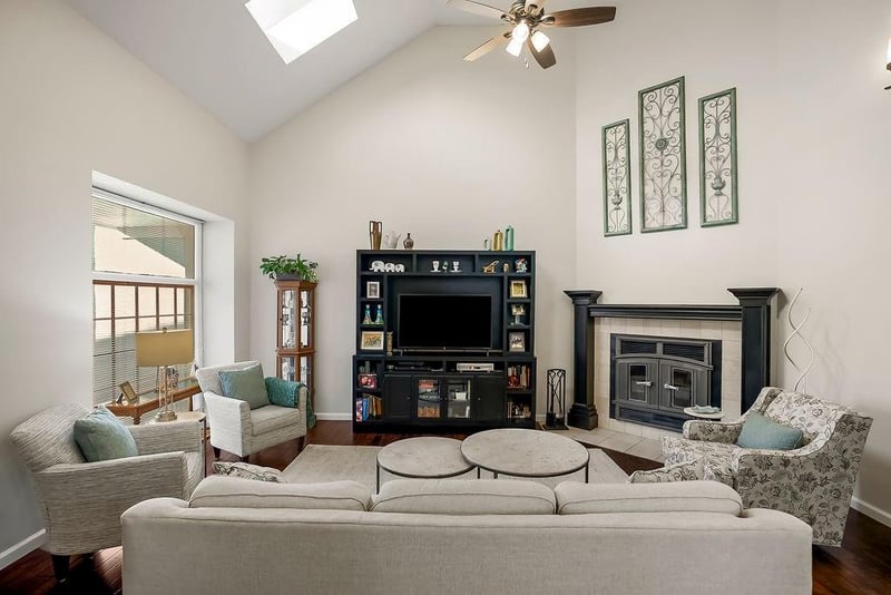 11951 Slater St, Overland Park, KS 66213