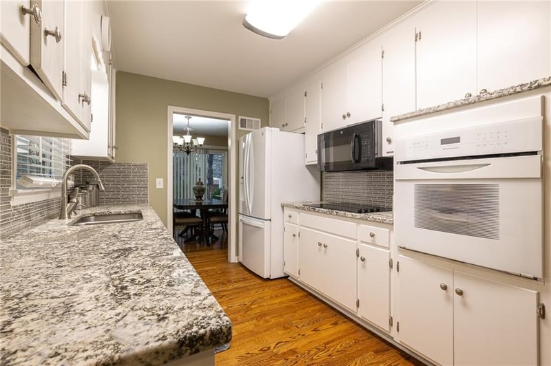 14 109 St, Kansas City, MO 64114