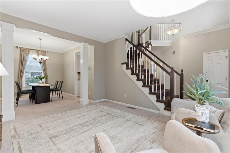 8301 144th St, Overland Park, KS 66223