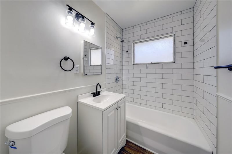 10800 Ewing Ave, Kansas City, MO 64134