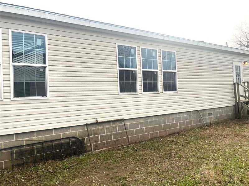 805 N 9th St, Independence, KS 67301