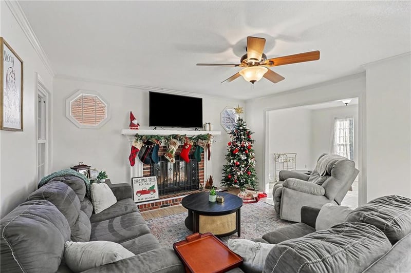 722 Deerfield St, Leavenworth, KS 66048