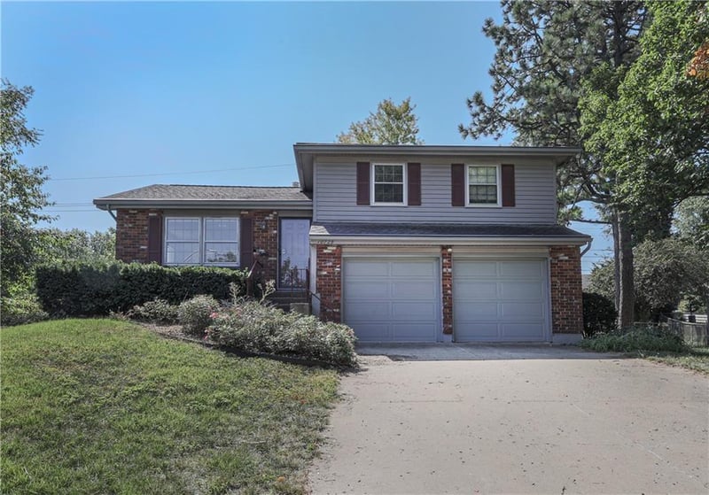 10729 Mcgee St, Kansas City, MO 64114