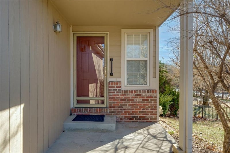 1522 Legend Trail Dr #B, Lawrence, KS 66047