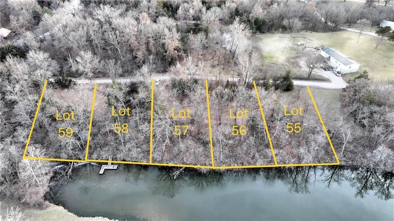 Timberlake Dr, Excelsior Springs, MO 64024