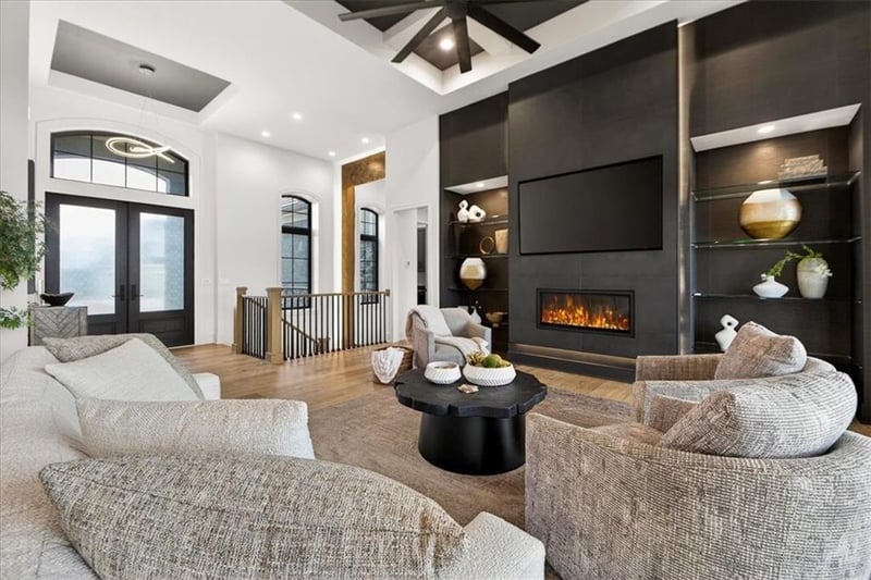 5818 Lucerne Ave, Kansas City, MO 64151